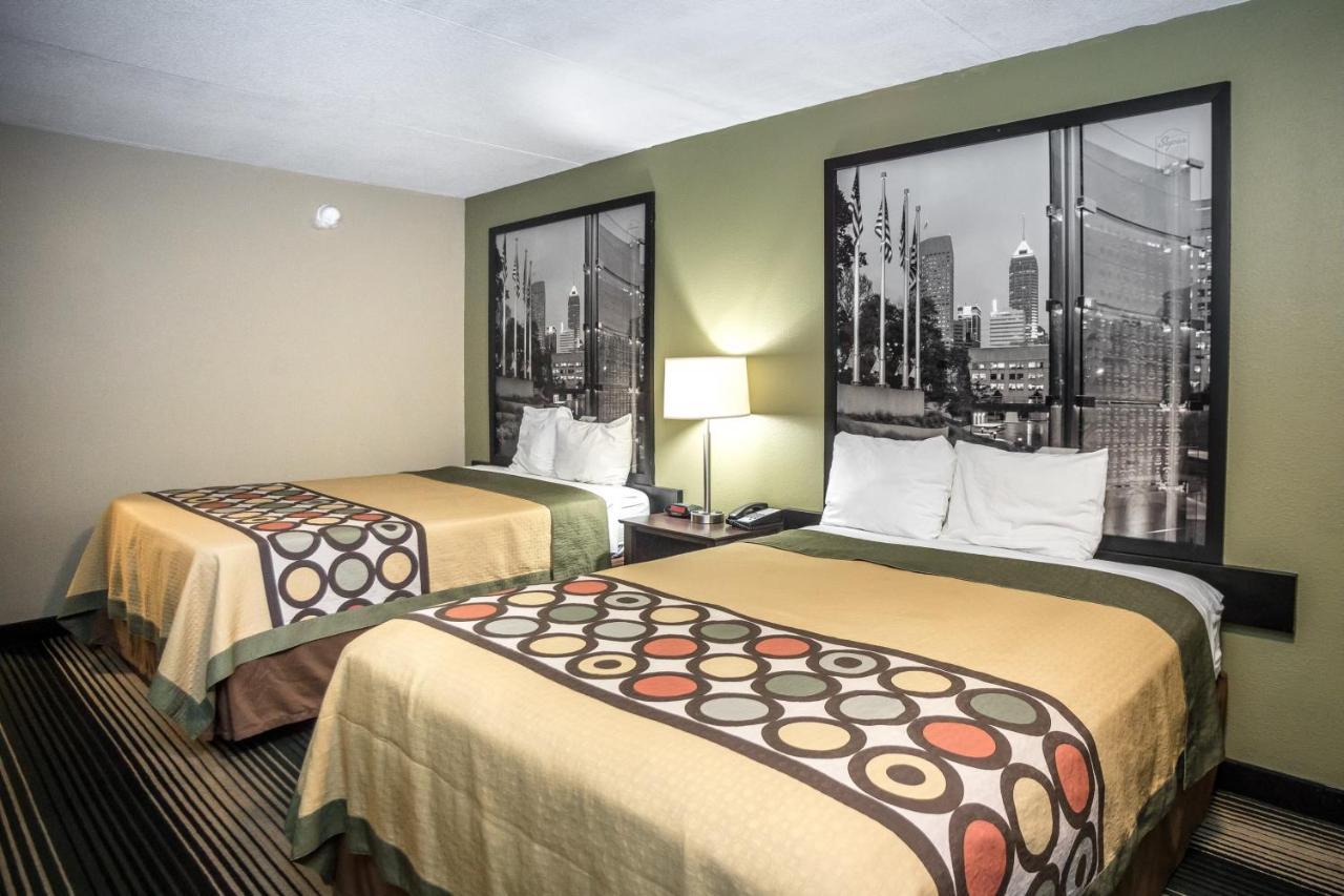 Motel Super 8 By Wyndham South 2*