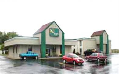 Super 8 By Wyndham South Motel