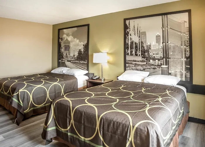 Super 8 By Wyndham Indianapolis South